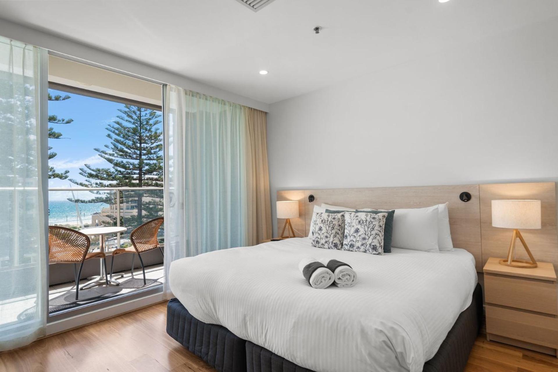 Belle Escapes - Lazy Days On Colley Terrace Glenelg