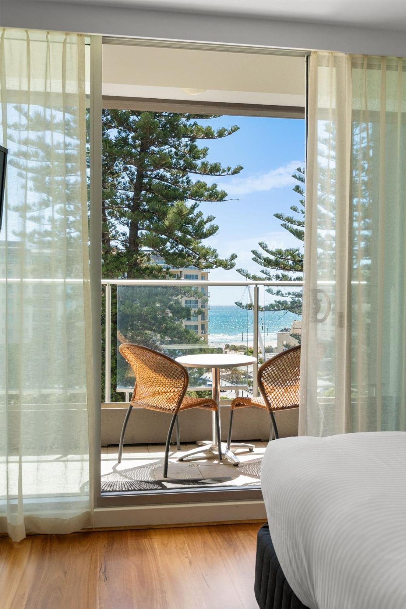 Belle Escapes - Lazy Days On Colley Terrace Apartment Glenelg